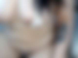 Salmamilf's Live Sex Cam Show