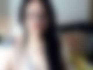 Salmamilf's Live Sex Cam Show