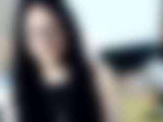 Salmamilf MILF webcam performer live streaming