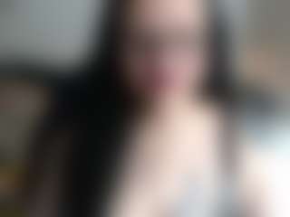 Live cam show with Salmamilf - Big Tits Mature on Gym Cam Girls