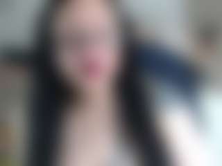 Salmamilf's Live Sex Cam Show