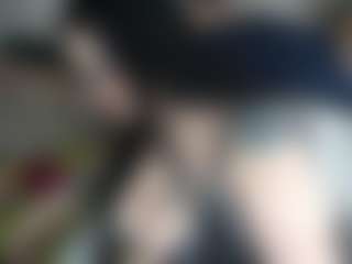 Salmamilf's Live Sex Cam Show