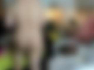Salmamilf's Live Sex Cam Show