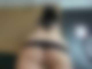Live cam show with Salmamilf - Mature Toys on WildCum