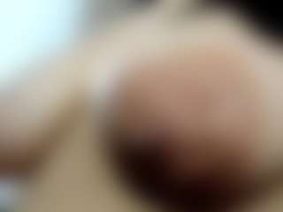 Live cam show with Salmamilf - Brown Eyes MILF on Camming Site