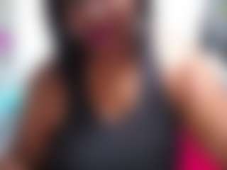 Live cam show with thickebonymilf - Bikini on sexylive.show