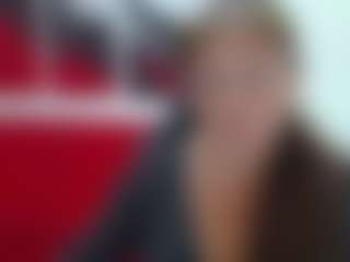 Live cam show with VanessaHotts - Living Room on Dolls Live