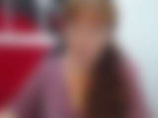 Live cam show with VanessaHotts - Mature on TeamSkeetLive