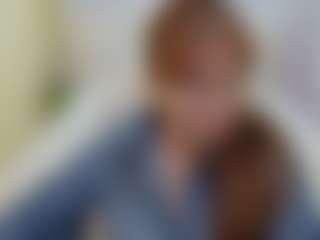 Live cam show with VanessaHotts - Living Room on camwithhim.com