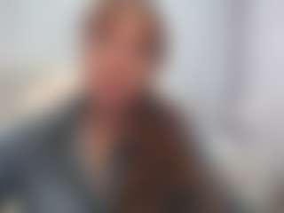 Live cam show with VanessaHotts - Lesbian on madthumbs