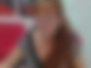 Live cam show with VanessaHotts - Middle Aged on Camsoda