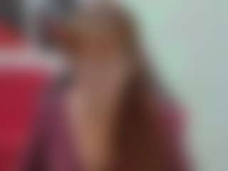 Live cam show with VanessaHotts - Middle Aged on Camming Site
