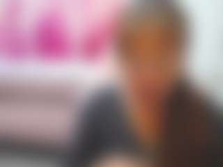 Live cam show with VanessaHotts - Living Room on sexylive.show