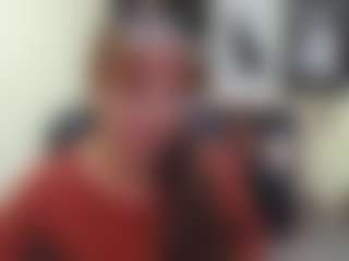 Live cam show with VanessaHotts - Butt Plug on Cam Slut