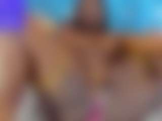 Live cam show with alicebennet - BBW on livesuperchat.net