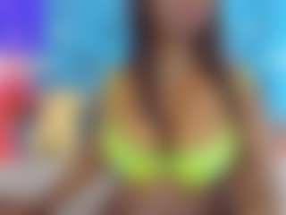 Live cam show with alicebennet - Control on Streamer API