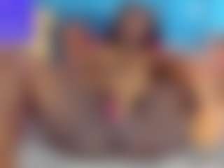 alicebennet's Live Sex Cam Show