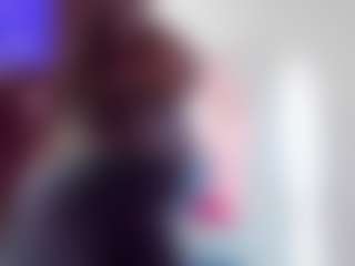 alicebennet's Live Sex Cam Show