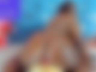 Live cam show with alicebennet - Ebony Anal on sexylive.show