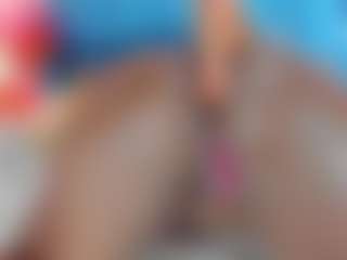 Live cam show with alicebennet - Ebony on TeamSkeetLive | colombia