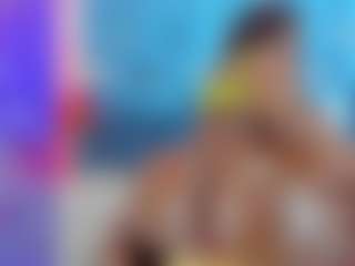 Live cam show with alicebennet - Ebony on xfollow cams | colombia