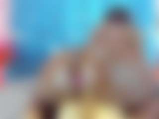 Live cam show with alicebennet - Public Latina on Camsoda | colombia