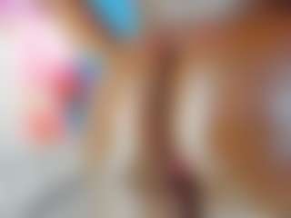 Live cam show with alicebennet - Fuck Machine on SpankPalCams