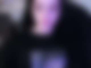 Live cam show with Lina - Smoking on Hubzter Live