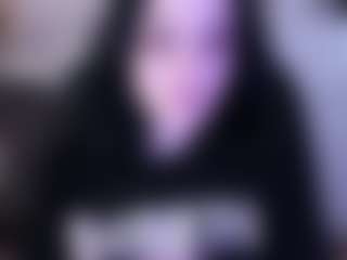 Lina's Live Sex Cam Show
