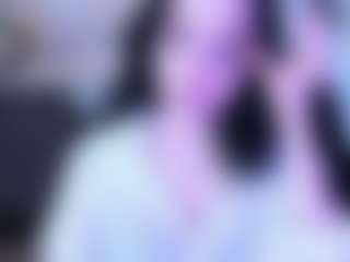 Live cam show with Lina - Facial Piercings on CamwithHer