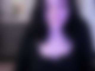 Live cam show with Lina - Smoking on Camsoda