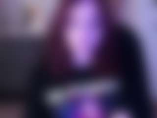 Live cam show with Lina - Flashing on eurowanks.com