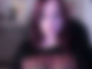 Lina's Live Sex Cam Show