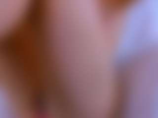 Fly-Kitty's Live Sex Cam Show