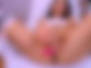 Fly-Kitty's Live Sex Cam Show
