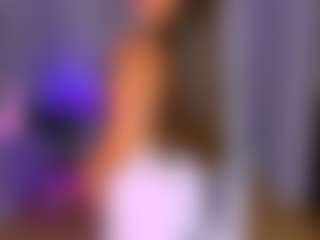 Fly-Kitty's Live Sex Cam Show