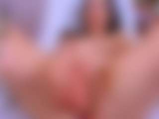 Fly-Kitty's Live Sex Cam Show
