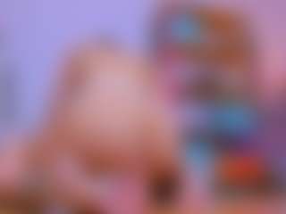 Fly-Kitty's Live Sex Cam Show