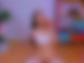 Fly-Kitty's Live Sex Cam Show