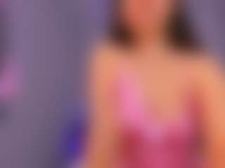 Fly-Kitty MILF webcam performer live streaming