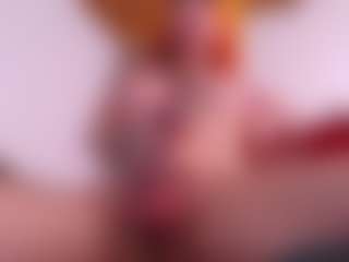 venuswhit's Live Sex Cam Show