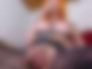 venuswhit's Live Sex Cam Show