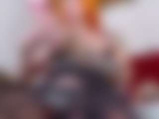 venuswhit's Live Sex Cam Show
