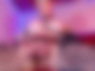 venuswhit's Live Sex Cam Show