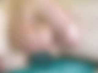 Live cam show with Br-Munch - Tease on LiveSexCams6