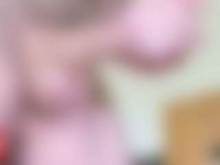 Live cam show with Br-Munch - Living Room on TottyGirls