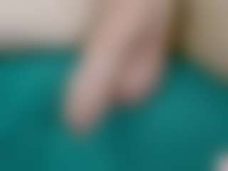 Live cam show with Br-Munch - Bedroom on Camsoda