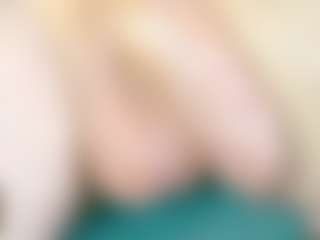 Live cam show with Br-Munch - Small Cock on Camsoda