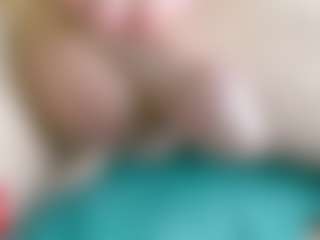 Live cam show with Br-Munch - Living Room on SinfulBabes