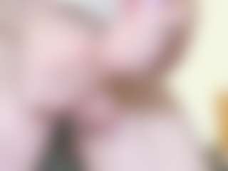 Live cam show with Br-Munch - Dolphin on livesuperchat.net